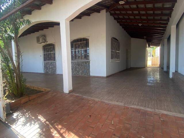 Casa para Venda em Cuiabá - 2