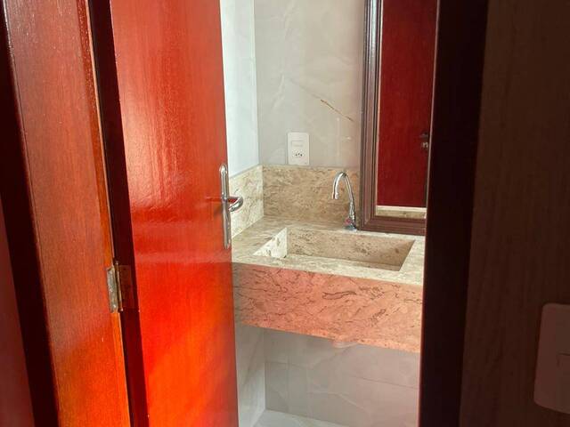 Apartamento para Venda em Várzea Grande - 5