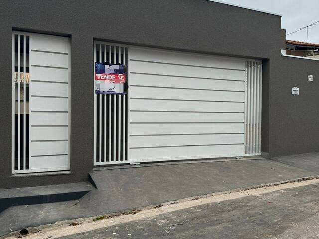 Casa para Venda em Cuiabá - 2