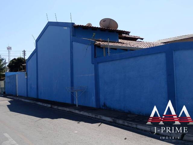 Casa para Venda em Cuiabá - 2