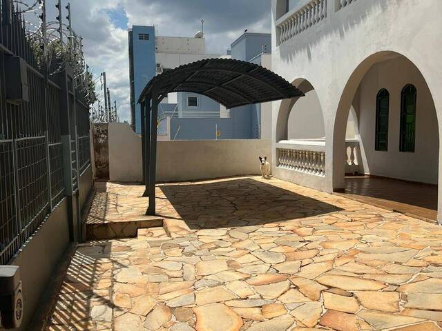 Casa para Venda em Cuiabá - 3