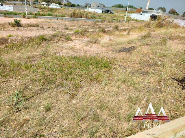 Terreno para Venda em Cuiabá - 5