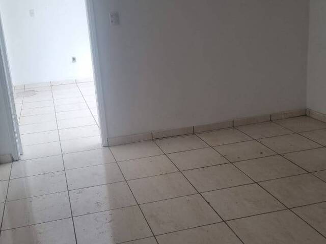 Sala para Locação em Cuiabá - 4