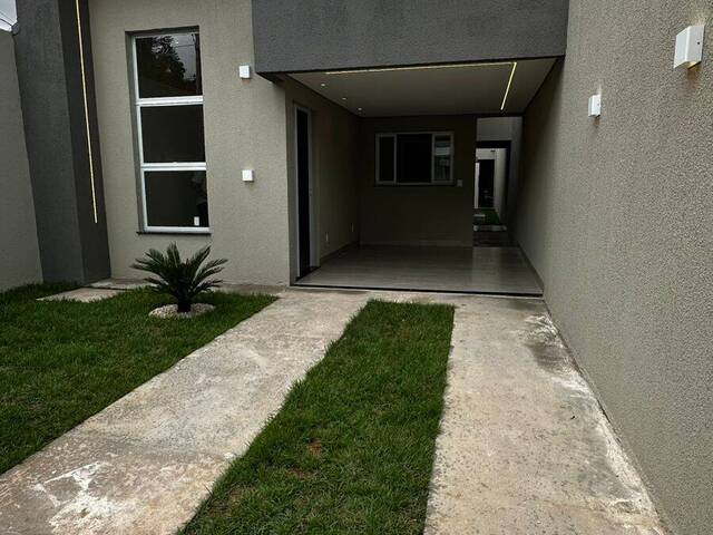 #2420 - Casa para Venda em Cuiabá - MT - 2
