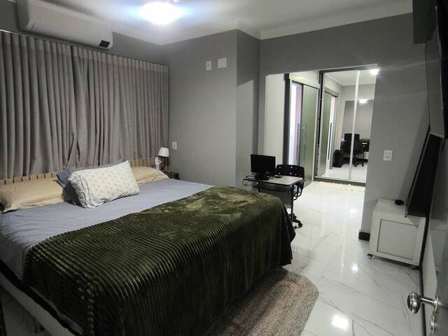 #2615 - Casa em condomínio para Venda em Cuiabá - MT - 2