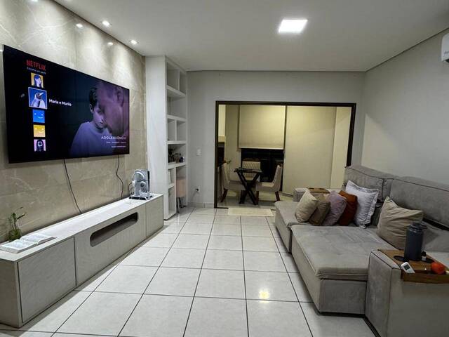 Apartamento para Venda em Cuiabá - 4