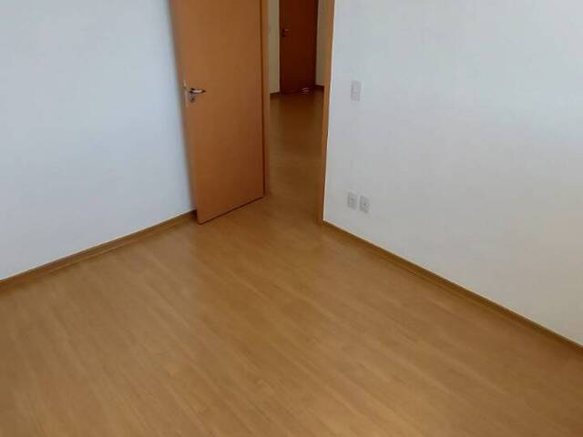 Apartamento para Venda em Várzea Grande - 4