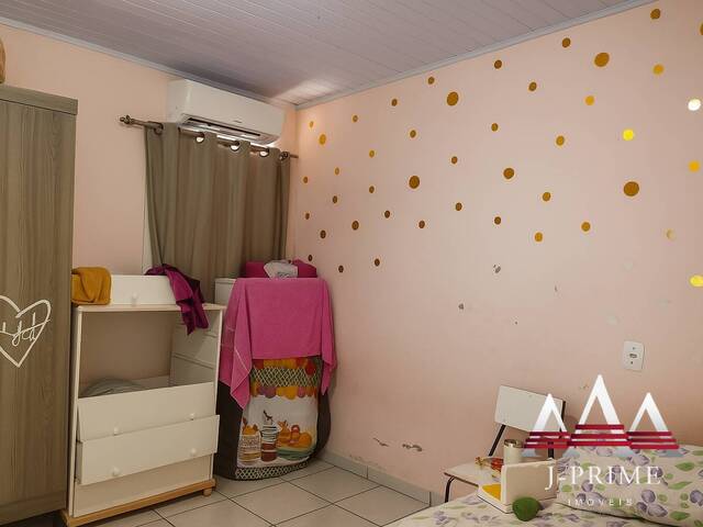 Casa para Venda em Cuiabá - 4