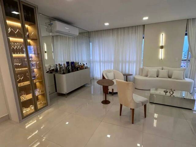 Apartamento para Venda em Cuiabá - 4