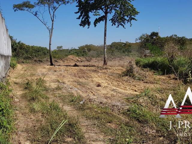 #2705 - Terreno para Venda em Cuiabá - MT - 1