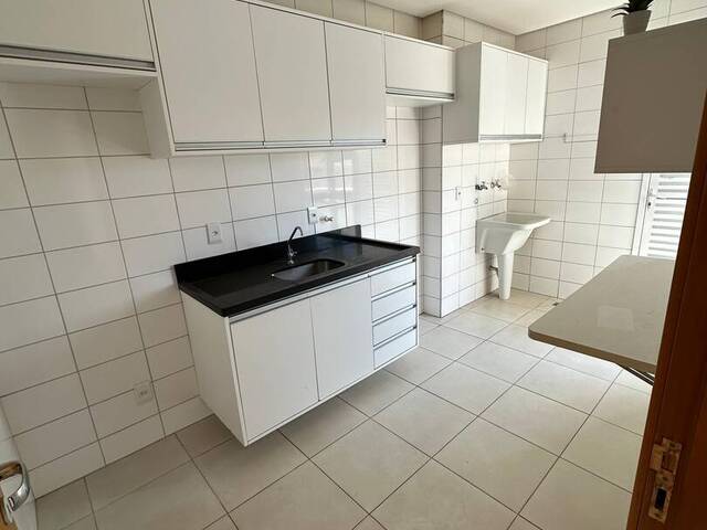 Apartamento para Venda em Cuiabá - 4