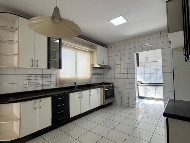 Apartamento para Venda em Cuiabá - 4