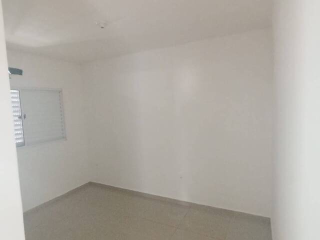 #2819 - Casa em condomínio para Locação em Cuiabá - MT