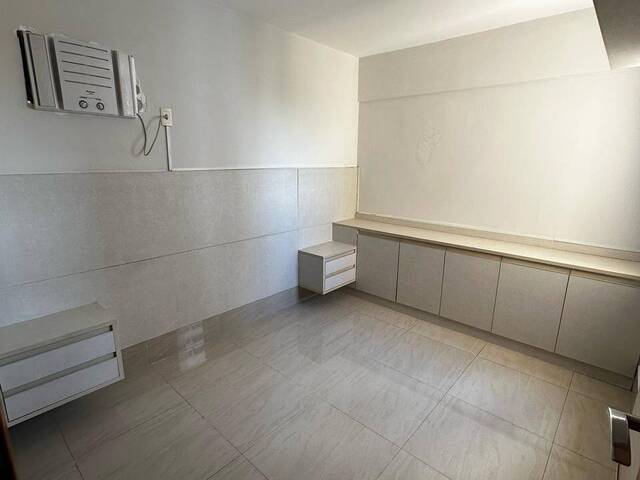 Apartamento para Venda em Cuiabá - 3