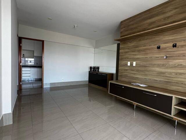 Apartamento para Venda em Cuiabá - 2