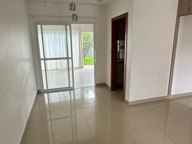 Casa em condomínio para Venda em Cuiabá - 4
