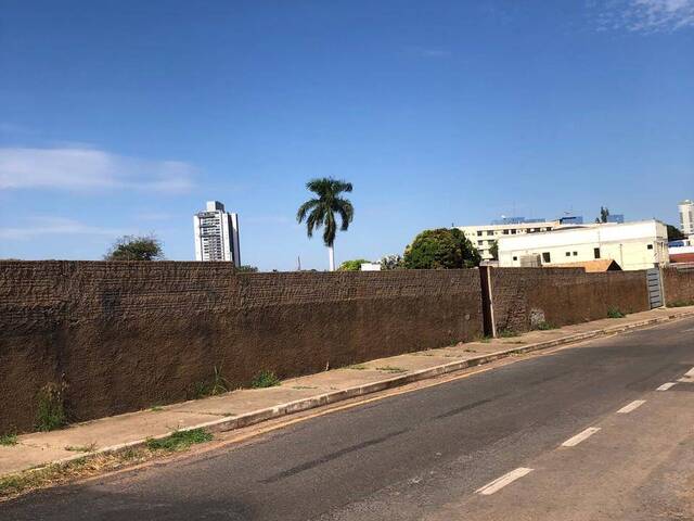 #922 - Terreno para Locação em Cuiabá - MT - 3