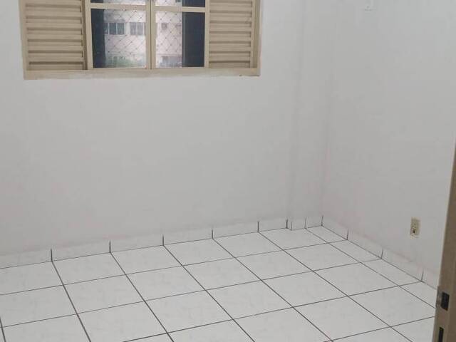 Apartamento para Venda em Cuiabá - 4