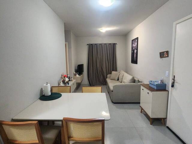 Apartamento para Venda em Várzea Grande - 2