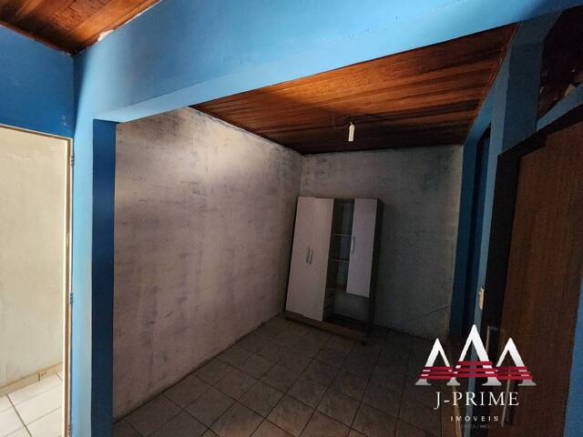 Casa para Venda em Várzea Grande - 5