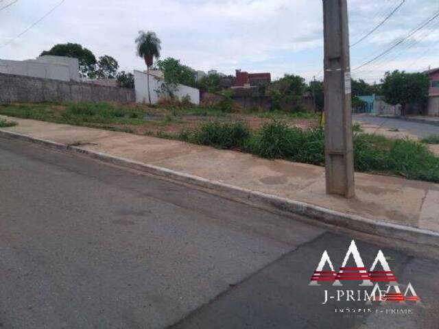 Terreno para Venda em Cuiabá - 3
