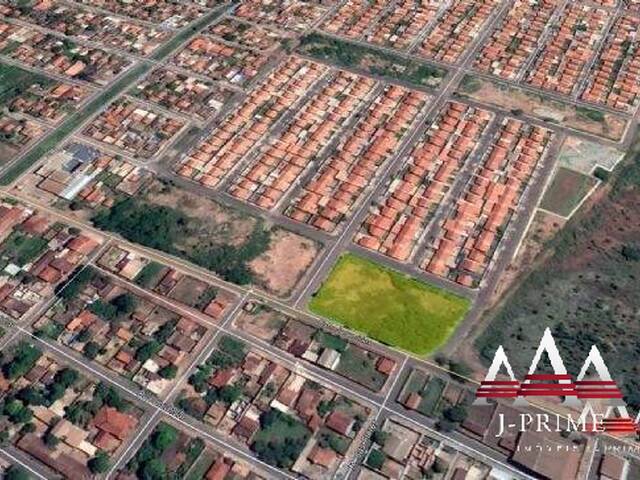 Terreno para Venda em Cuiabá - 2